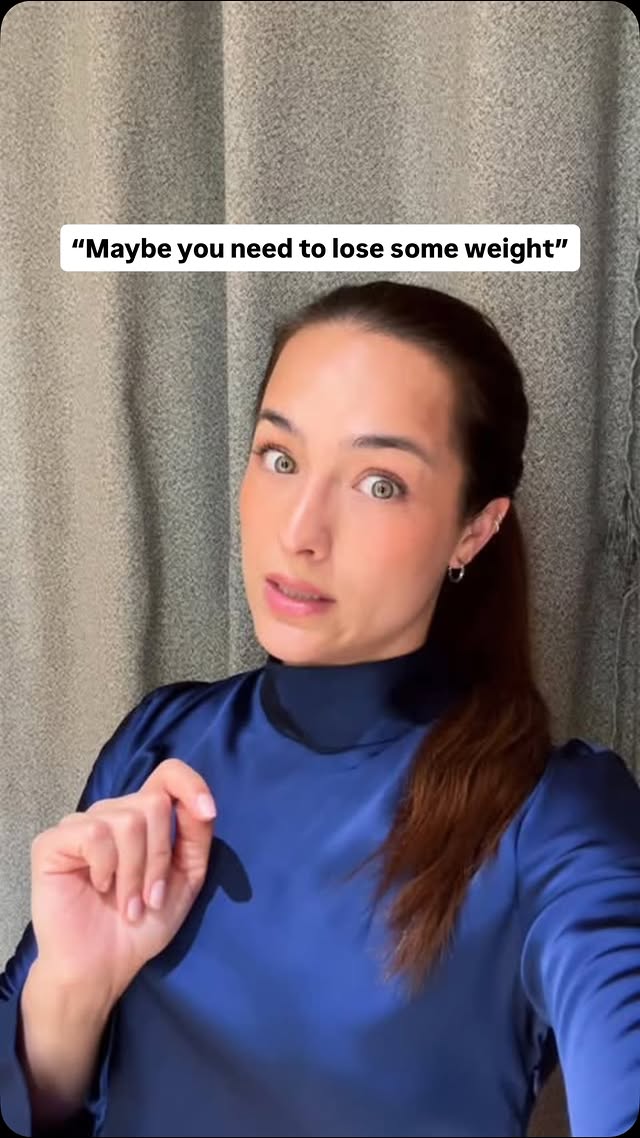 When she said this to me I couldn’t even respond🙃 I just stared and felt this deeply uncomfortable feeling rising through my body like the heat of anger mixed with disbelief… mind you I was fitting a dress and asked the store employee for help!!On a lighter note- that feeling quickly switched to not giving a damn and knowing my worth. But for some people it might stick longer and you don’t know the damage you can cause when saying these delusional things.I’m 1.70 and 68kg atm and I’m PROUD. I’m proud of building my muscles from scratch and staying dedicated for years to my health. On my own terms, my own pace, my own journey. And not one store employee could destroy that for me. Not today missy. We have too much self respect for that and we don’t tolerate that behavior here. So darling… Sincerely, F off🙋🏻‍♀️❤️ (don’t come at me I usually don’t curse online😜🫶🏼)