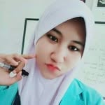 yulia rahmAwati(@yulia_lestari3)'s profile avatar