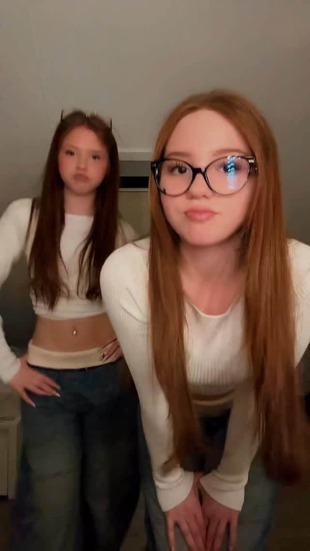 .#twins #trendingreels #fun #dance #fypシ