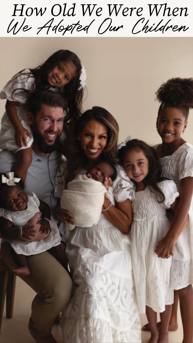 We both thought we would be the young parents but we just needed to wait a little extra longer for these 5 precious angels. Now Palmer and i keep saying if there’s another one than we definitely are pushing geriatric parenting 🙈😂😅
