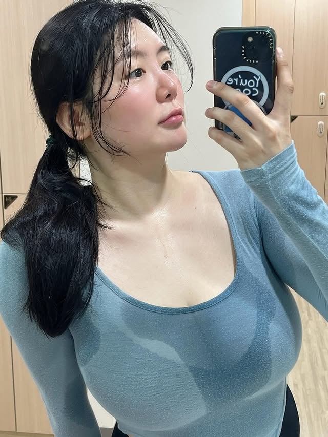 아이스크림 주세요 두 개 만 주세요 by @hi_m___j