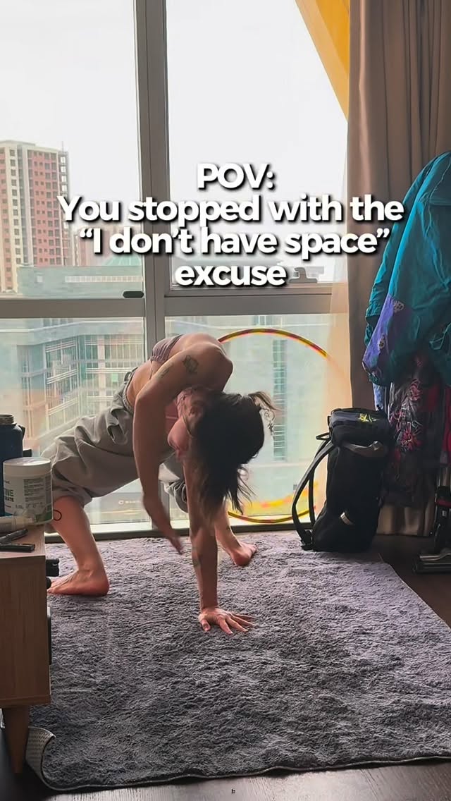 🍓#movement #tips #handstand #motivation by @meldeetz