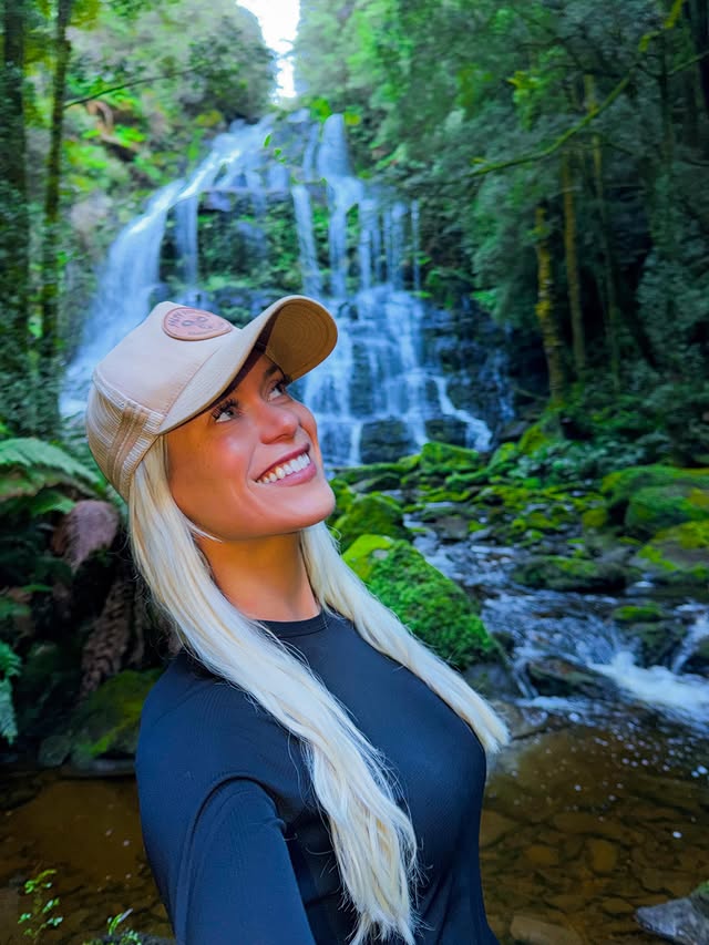 Okay yep this is up there with one of my new faves !! AND it’s just off the side of the road as you’re coming into Queenstown 🌿📍 Nelson Falls, Tasmania ••#solotravel #solocamping #adventure #4wd #4wding by @molly_dixon_