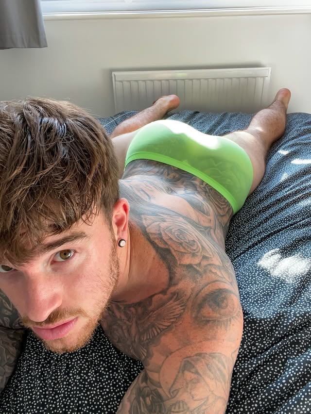 Back massage? Hatts17.com for more ☺️ by @ch925