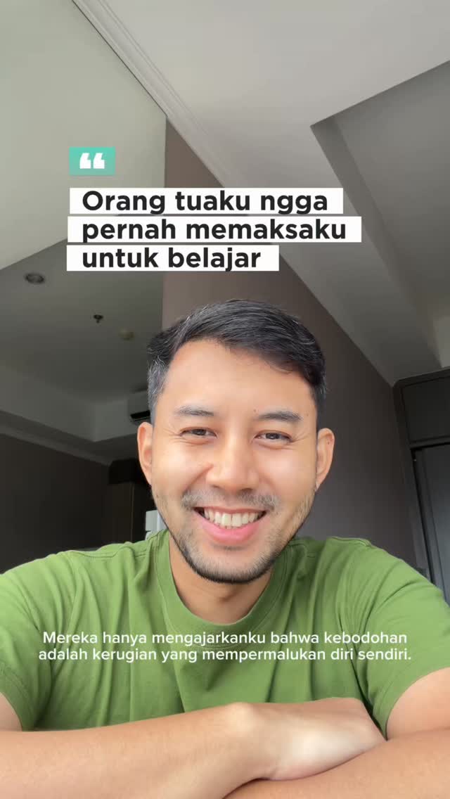 Jadi, tidak pernah ada upaya untuk mencari validasi dari luar. Sebab, proses belajar menjadi keinginan yang muncul dari dalam. Untuk yang penasaran, terus hasilnya gimana?• Alhamdulillaah, dari SD sampai kuliah selalu jadi Mahasiswa Teladan. Bahkan sampai ke tingkat nasional. To me, this is proof of consistency. • IPK? Summa Cumlaude—please note that this is not something to be overproud of; GPA is the easiest thing you can achieve in school, nothing special.• Beasiswa? Mendapatkan sekitar 7 beasiswa, baik di dalam maupun luar negeri. Apa lagi? P.S. Diagram venn di dalam video adalah nukilan buku Effortless karya Greg McKeown.#StorybyGreget #refleksi by @gregetkallabuana