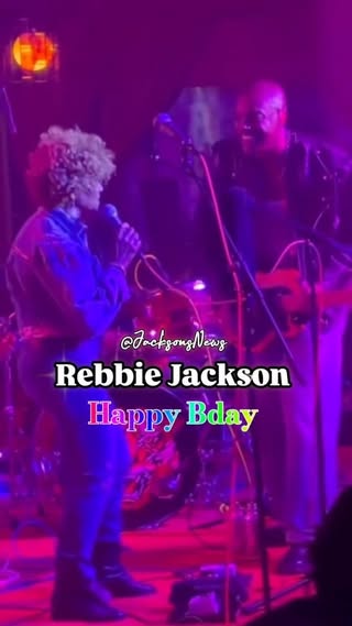 This girl turned 76 😃🎉❤️
Happy Bday Rebbie!

•Maureen Reillette "Rebbie" Jackson
Born in Gary Indiana, on 29 May 1950
The first daughter of Joseph and Katherine Jackson.
Singer, actress, songwriter, mother of Stacey, Yashi, and Austin, London Blue Salas grandmother. 

• Here during an extraordinary moment : 
Rebbie Jackson on stage with her son Austin Brown 😃❤️🎵
On the night live show in Malibu' at @aviatornationdreamland
on January 30, 26 

*
*
*
#jacksonsnews 
#rebbiejackson 
#happybirthday 
#familyjackson