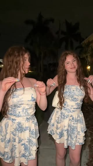 👀#twins #trendingreels #fun #dance #beautiful