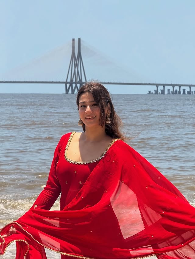 Once upon a time in mumbai❤️Suit from @bhaviniparis by @bhaviniparis
