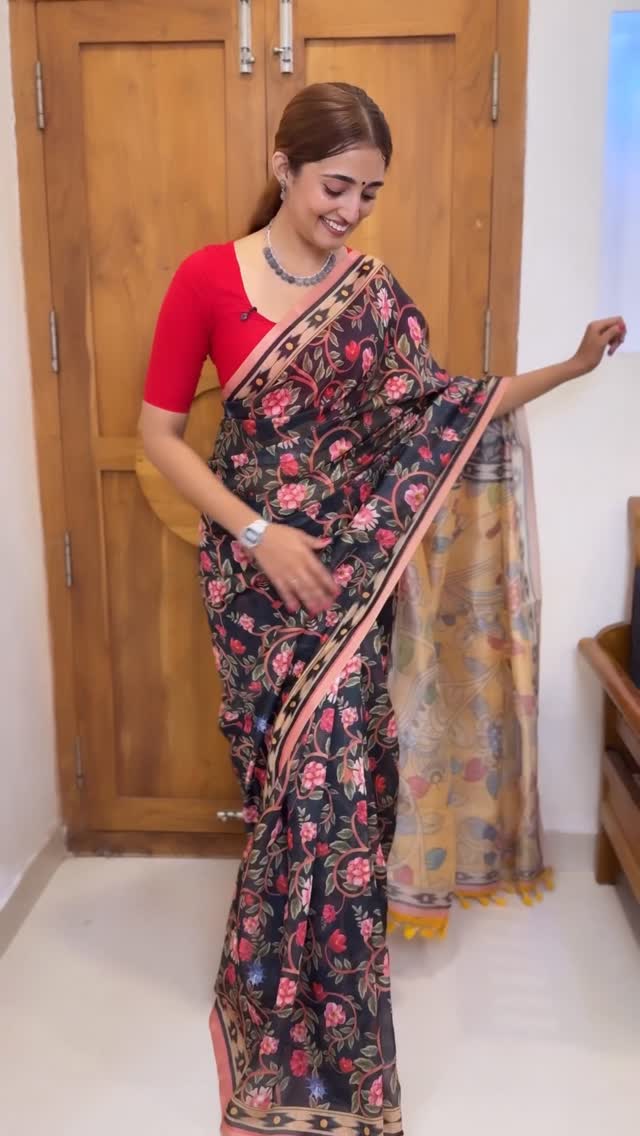 New saree Arrival ❤️ Semi Organza saree Dm for futher details @timyendstylinghub #0nlineshopping #timyendstylinghub by @angelthomas_official
