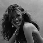 Chloe Veitch(@chloeveitchofficial)'s profile avatar