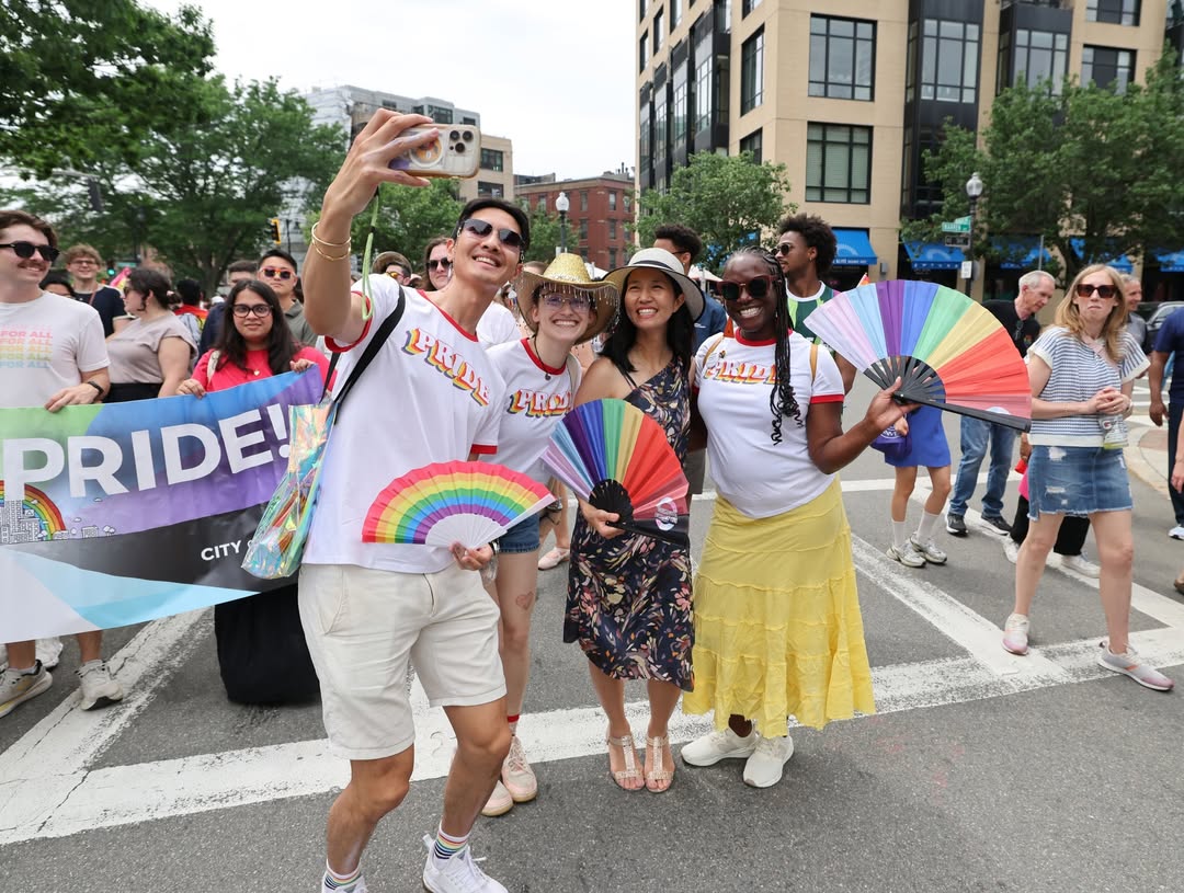 Happy Pride, Boston! 🏳️‍🌈🏳️‍⚧️This morning I stood with our queer, trans, and nonbinary families, friends, and neighbors at the 2026 @bostonprideforthepeople parade.If we’re going to continue to make Boston a home for everyone, we need to love, protect and empower our LGBTQ+ community.I’m proud to commit to that work alongside the @cityofboston during Pride Month and all year long.Thank you to everyone who came out today to dance, cheer, sing, embrace, and celebrate together!#Boston #BostonPride #Pride #PrideMonth #BP4TP by @mayorwu