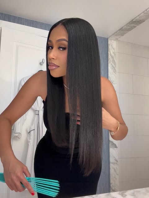 Pretty hair 😍
Looks like @glowgrowco just might have to make a comeback this summer 🔥🤪