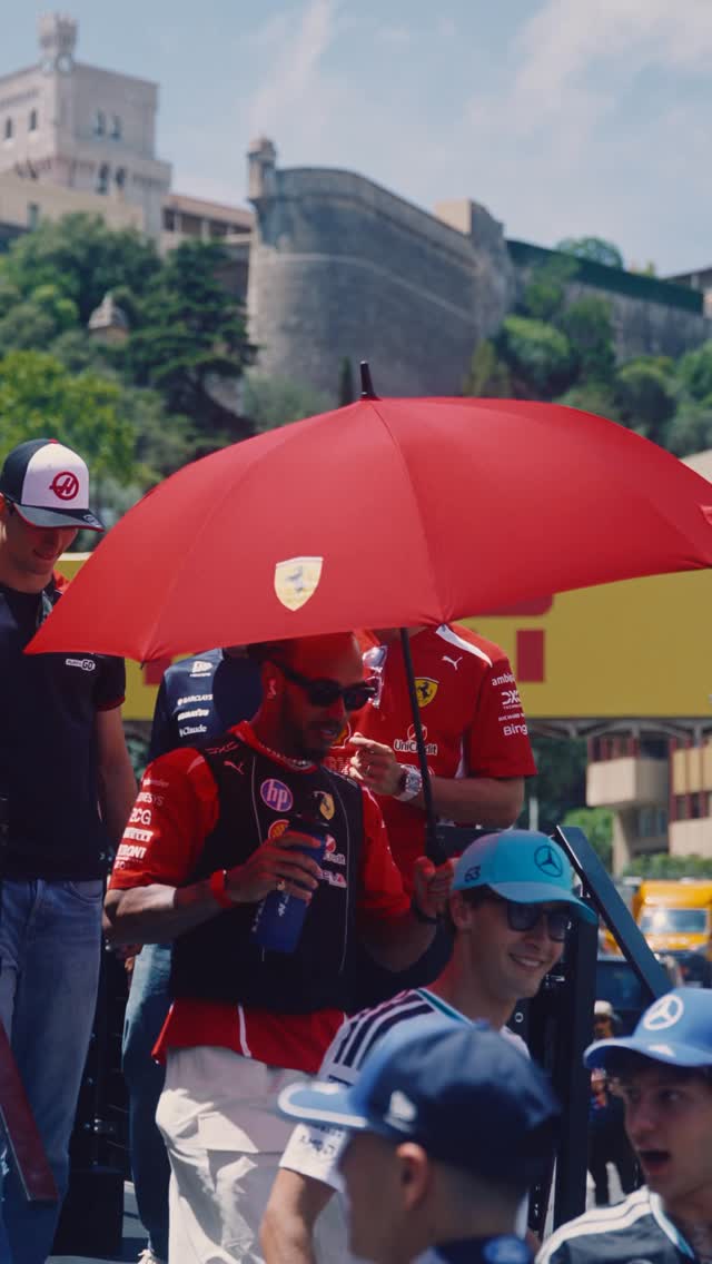 Taking in all the action before THE action 👋🇲🇨