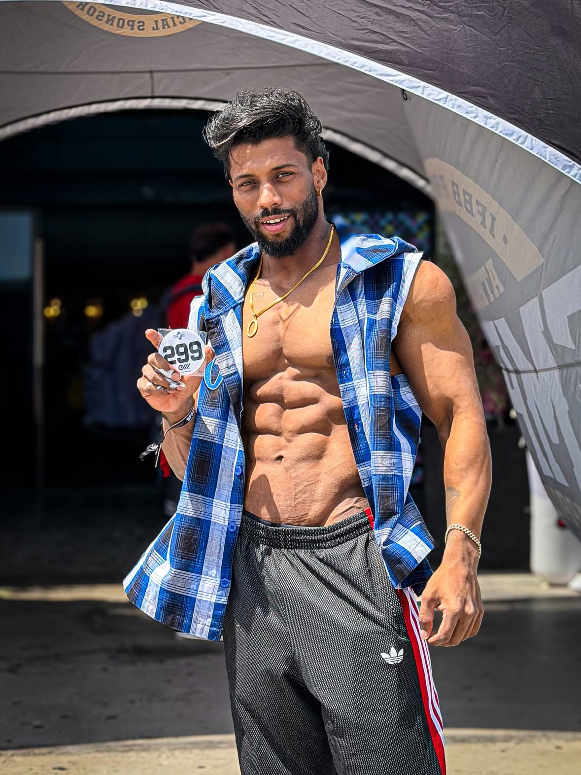 #299 
Registration Done ✔️ 

I’ve given everything to this prep, and tomorrow I’ll give my absolute best. Hoping for the best outcome and ready to enjoy every moment of the journey.

Thank you for all the love, support, and blessings. Keep blessing, keep loving. ❤️

#bodybuilding #registration #showday #spain 
Mens Physique, amateur olympia spain , olympia , bodybuilding, fitness , posing