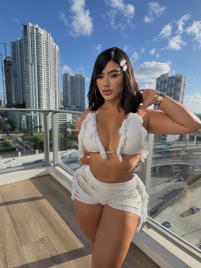 🤍 @fashionnova