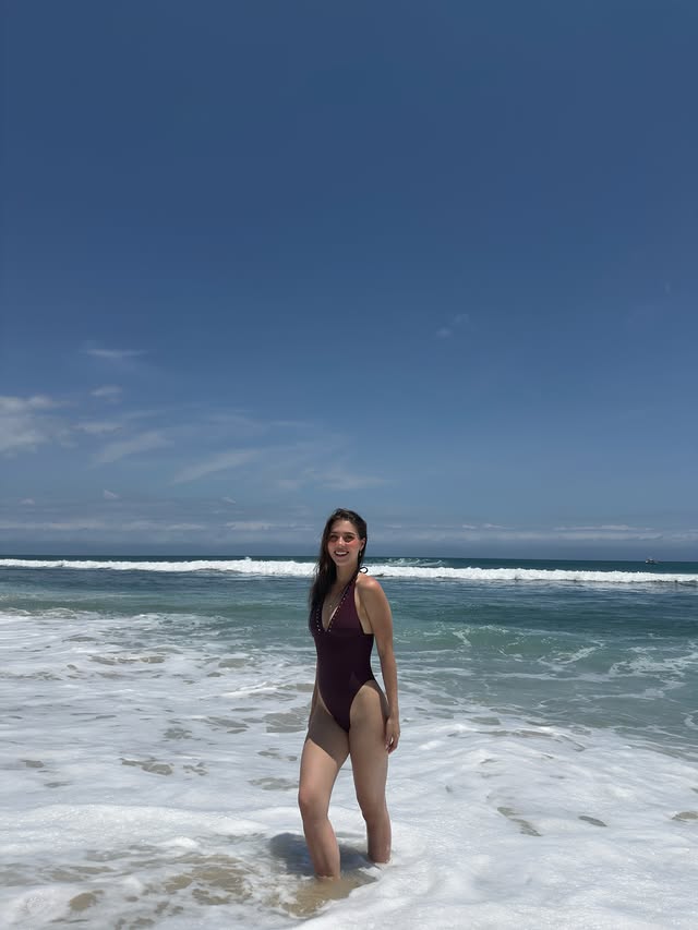 🥰 by @ximearnd