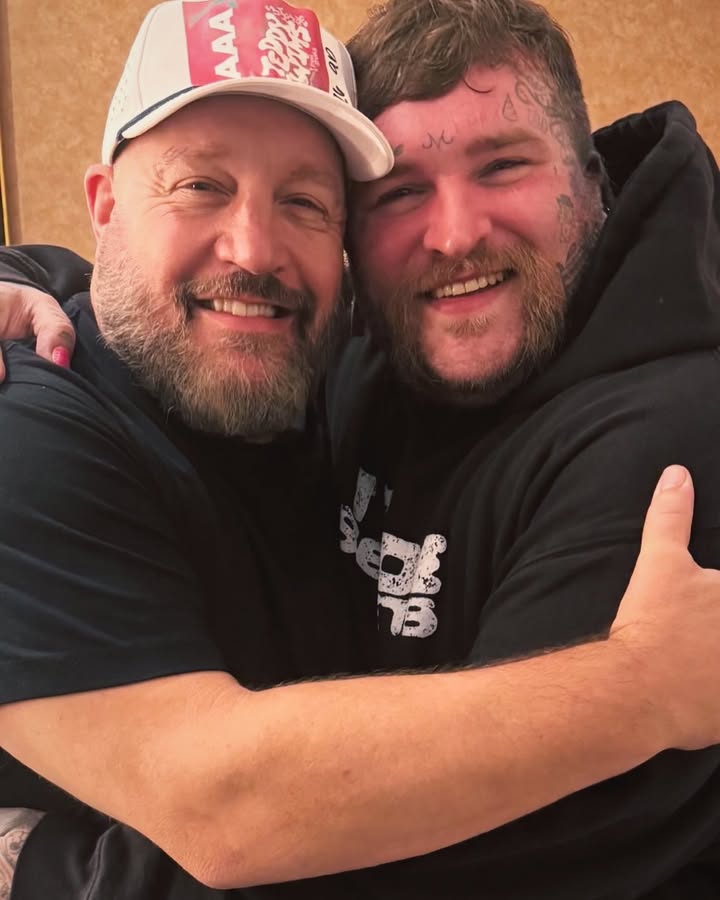 Had the greatest time hanging with my brother @teddyswims thank you 🙏🏼 and love you.