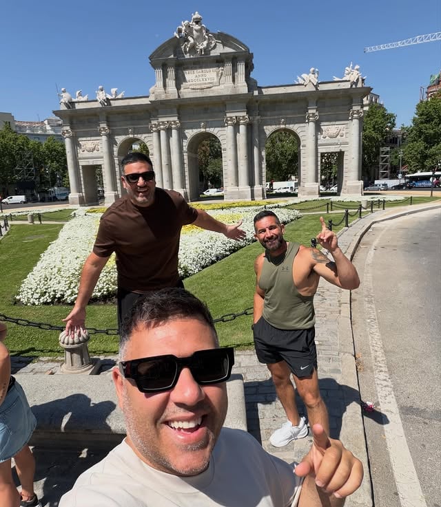 Madrid!!! We are here! Show time tonight in your beautiful city! Vamos! Hala Madrid! 🇪🇸🫶🏻