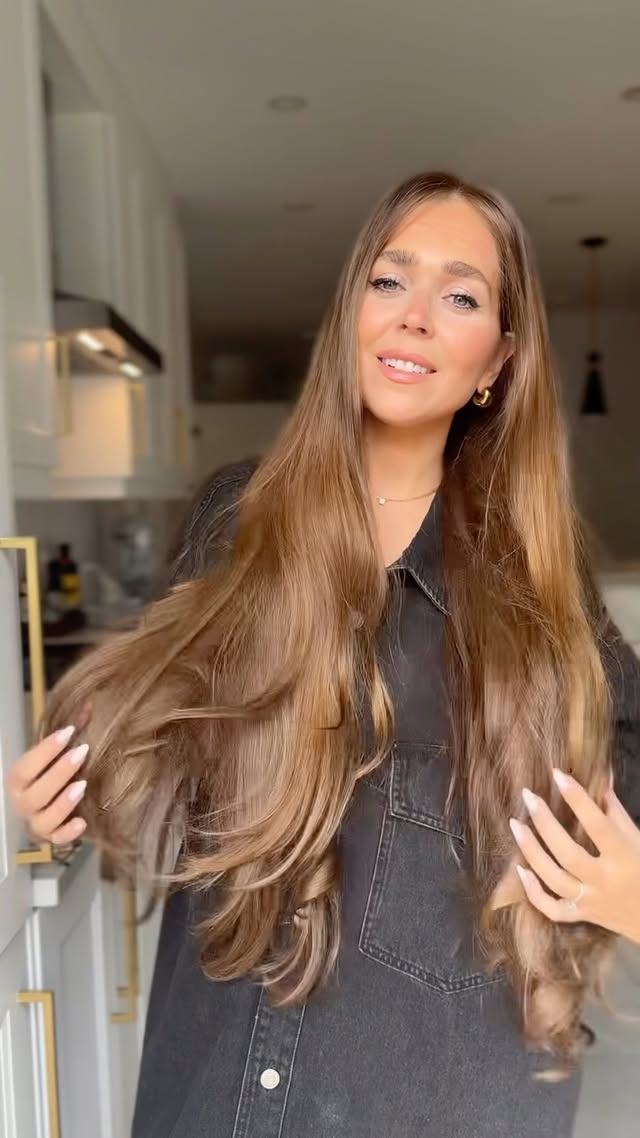 Litteraly my dream wig. I received it just a few days before m’y son’s bar mitzvah and it’s everything I wanted and more. The hair is silky smooth , I’m obsessed ! 🤩#wigs#luscioushair#tobywigs by @myfashionologybyr