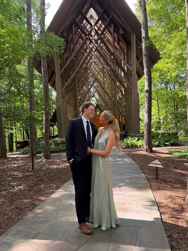 Big fans of the Donadios! 🥂🤍 Wedding season is in full swing!