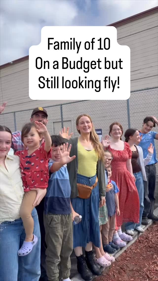 On a budget but still want to look cute? Our local Goodwill had a lot of great finds (some brand new with tags😲). This was our most recent thrifting adventure. #thrifting #goodwill #onabudget #kidsclothes #largefamilylife by @the.happy.caravan