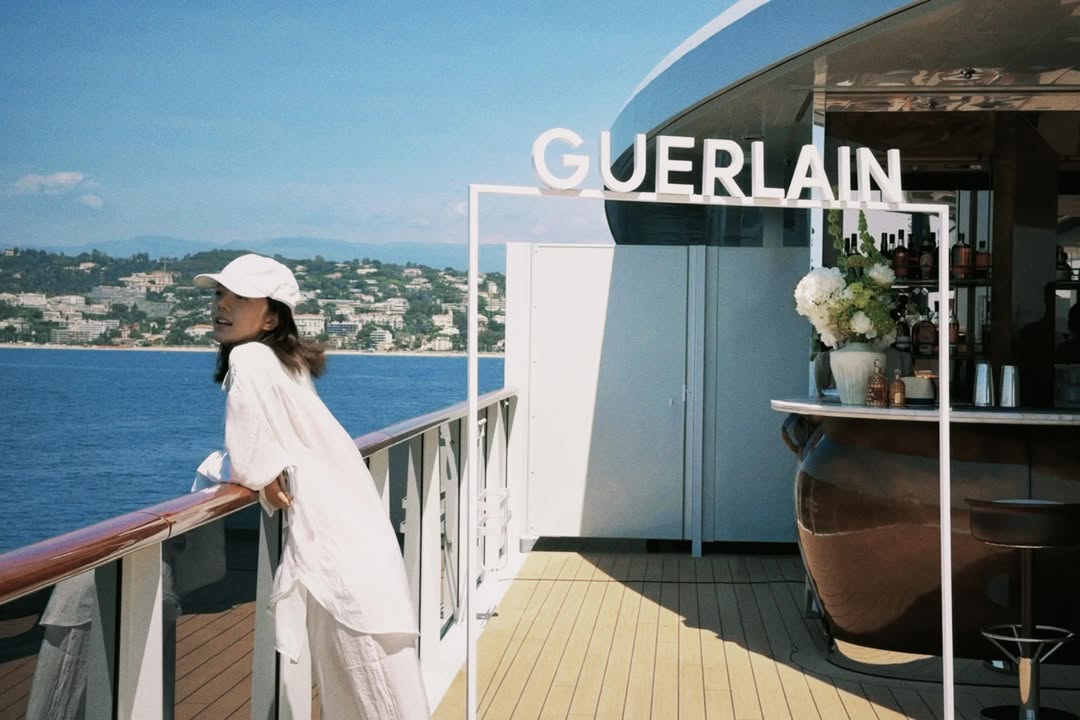 嘻嘻🚢@Guerlain