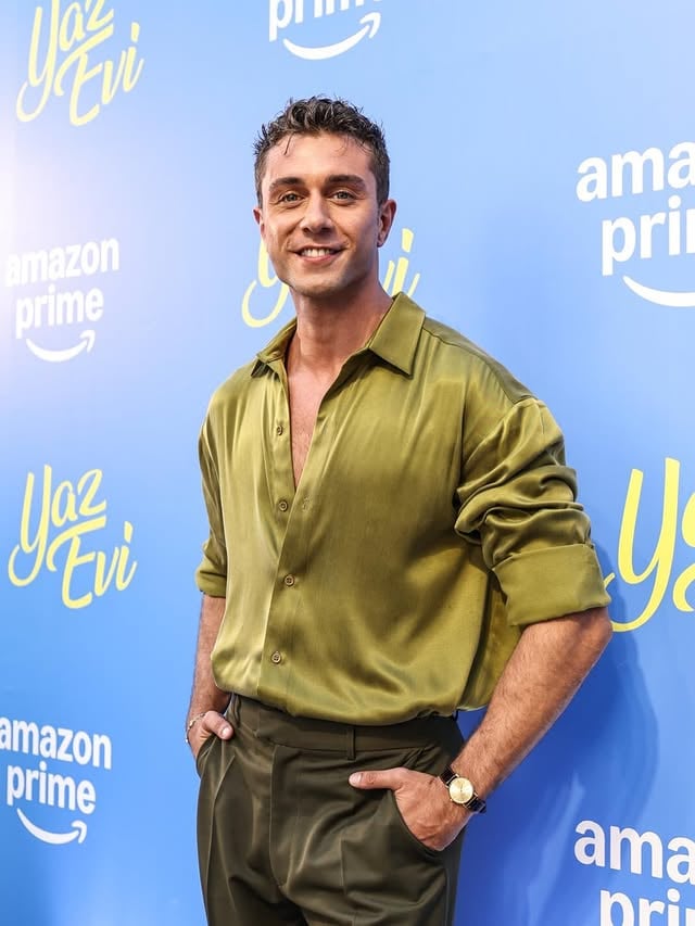 #YazEvi Amazon Prime'da yayinda! Kamera onunde ve arkasinda emegi gecen tum ekibe cok tesekkurler ❤️🌹☀️ @primevideotr @ogm.pictures