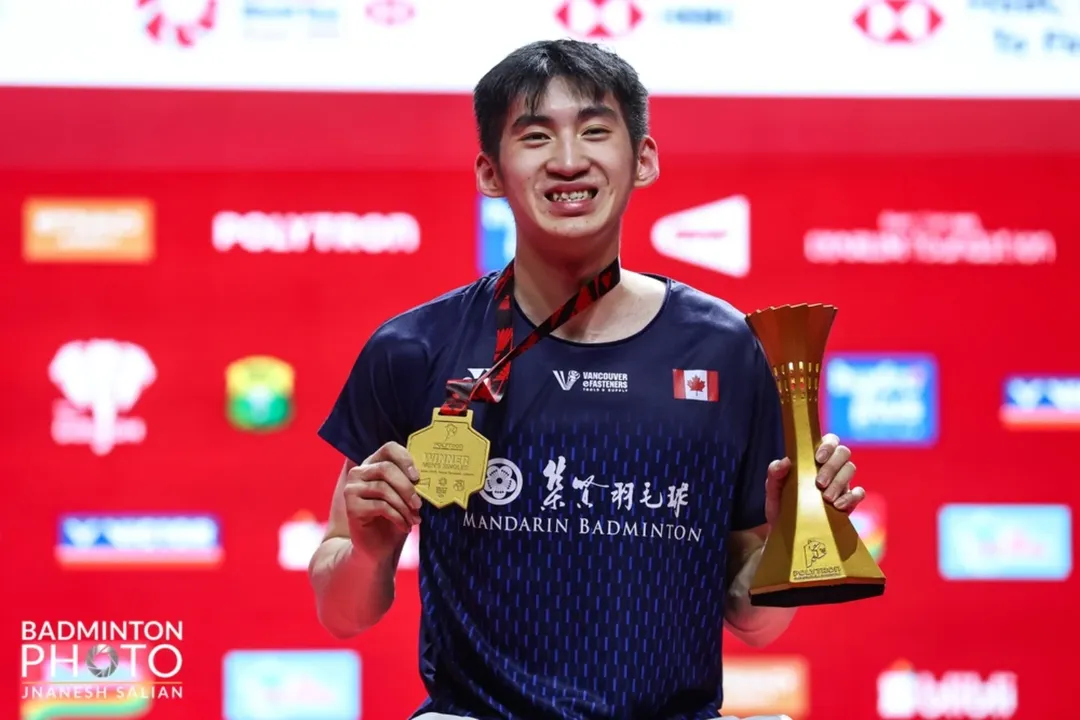 Indonesia Open Champion! 🥇🏆🇮🇩

Words can't describe how I'm feeling right now. To win my first World tour title at a Super 1000 in the legendary Istora Senayan is something I could only dream of. 
Thank you to the incredible fans here in Indonesia, and thank you @jonatanchristieofficial for the match 🤝. 

To my support team back home, @mandarinbadminton03, @kennygiba, @cathy.chauhoiwah, @setyaldiputra, and all the coaches, thank you for teaching me and believing in me. And to Coach Lim, thank you for guiding me these past few weeks. 🙏🙌

Thank you to my strength trainers, @markhamathletics and @kiakaha_dan , for keeping my body strong and ready for these tournaments. We will keep growing! 💪 And to the Indonesian physios, thank you for providing me with treatment every day.

Thank you to my sponsors, @yonexcanada @yonexbadminton, and @vefsupply for your continued support. 🤝

And to my family, friends, teammates, and supporters, your messages gave me the support and encouragement I needed to go all the way! I appreciate you guys for staying up to watch, and for all the messages I've received. 🙏🫶

God's timing > Anything we could've ever imagined

📸:
@badmintonphoto_official
@jnaneshsalian
@dickyherlambangx

#believe #yougottabelieve