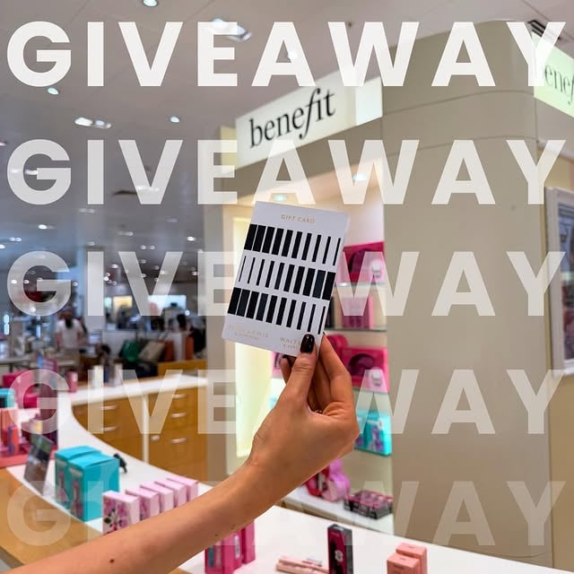 WIN £500 to spend at John Lewis ✨💄

Beautopia is here, and we’re giving one lucky winner the chance to enjoy a £500 beauty shopping spree at @johnlewis_trafford 

From @bobbibrownuk and @Elemis to @EstéeLauder, @Clinique and more, one lucky winner will receive a John Lewis gift card to spend on their beauty favourites.

For your chance to win:

1️⃣ Follow @thetraffordcentre & @johnlewis_trafford 
2️⃣ Like this post
3️⃣ Tag a friend in the comments (each tag counts as an extra entry)

The competition closes on 22 June, and the winner will be contacted via DM from this account only.

Full T&Cs apply. The prize is as stated and non transferable. This competition is not affiliated with Instagram.

#giveaway #JohnLewis #TraffordCentre #Beautygiveaway